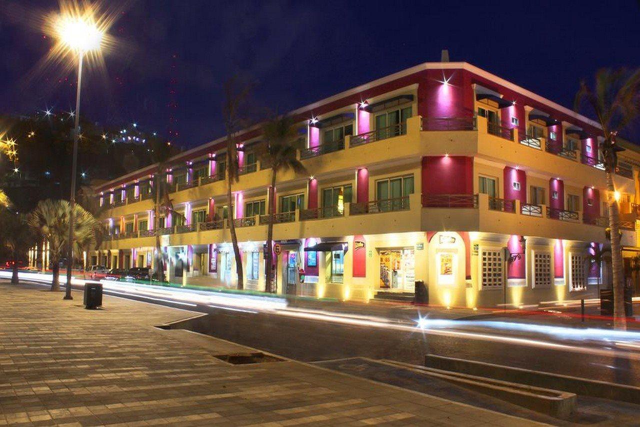 מזטלן Hotel La Siesta מראה חיצוני תמונה