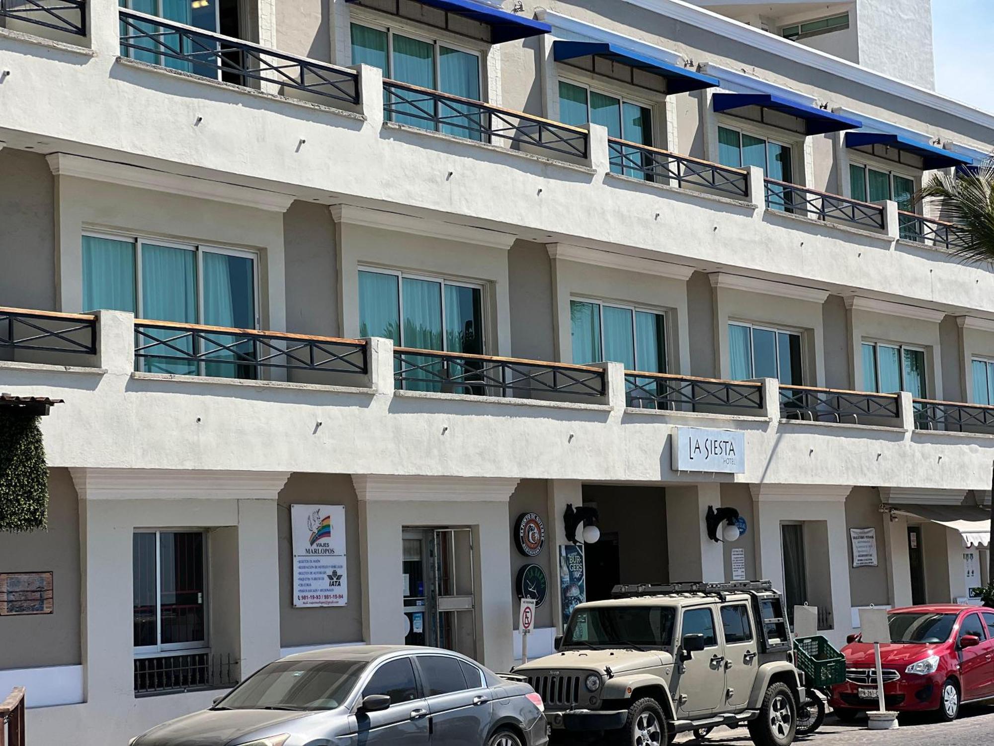 מזטלן Hotel La Siesta Malecon מראה חיצוני תמונה